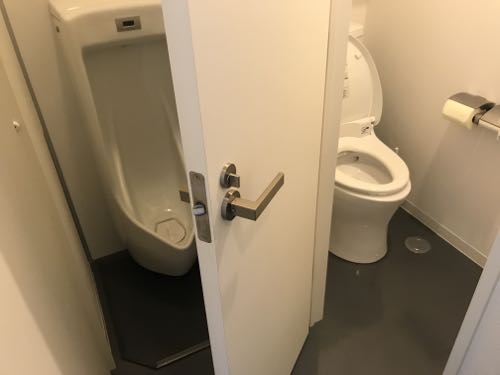 トイレ清掃