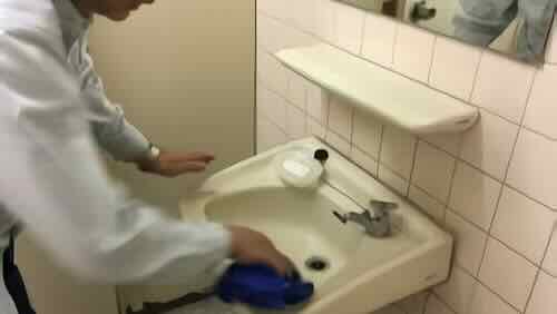 シンクの清掃